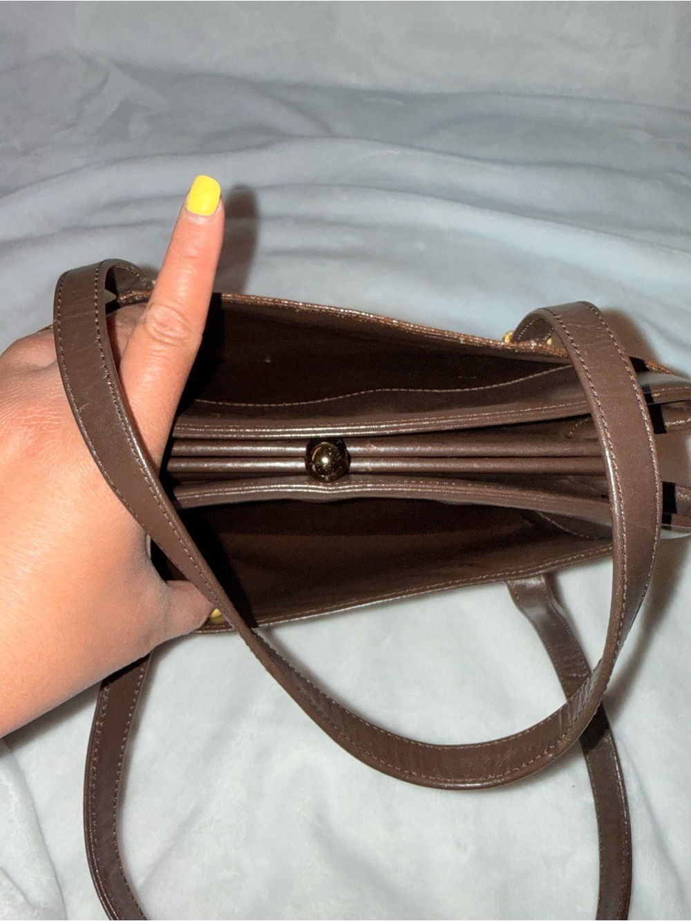 Vintage Givenchy Brown Leather 4G Logo Shoulder Bag - Picture 11 of 16